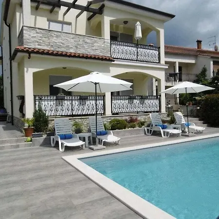 Vakantiehuis Luka Cream Funtana