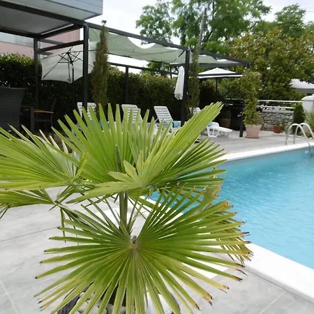 Holiday home Luka Cream *